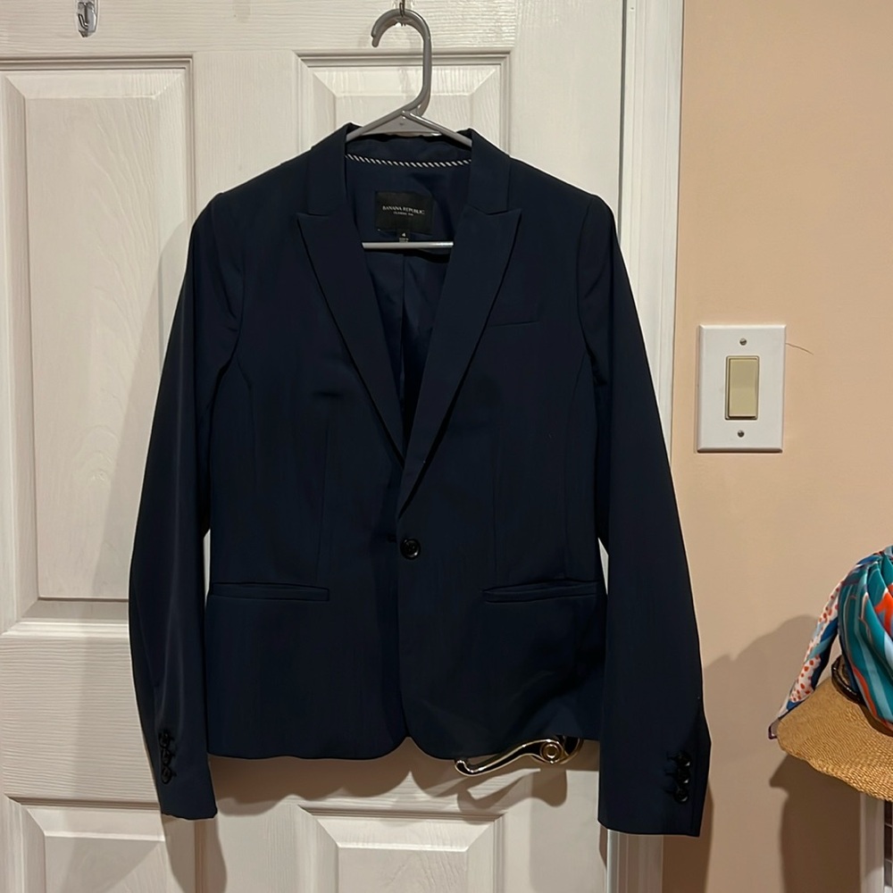 Banana Republic navy blue blazer